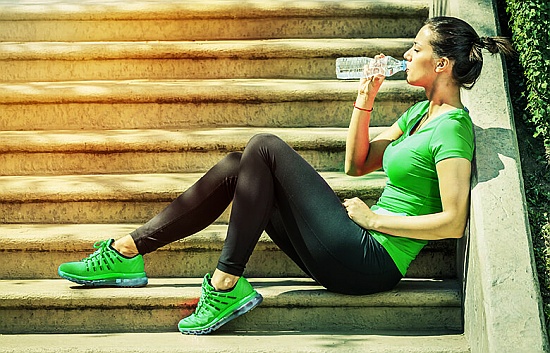 Больше воды при фитнесе в жаркую погоду